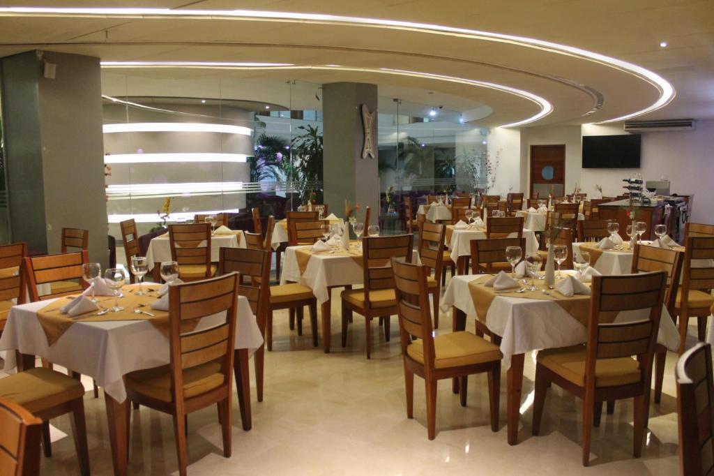 Hotel Atrium Plaza Barranquilla  Esterno foto